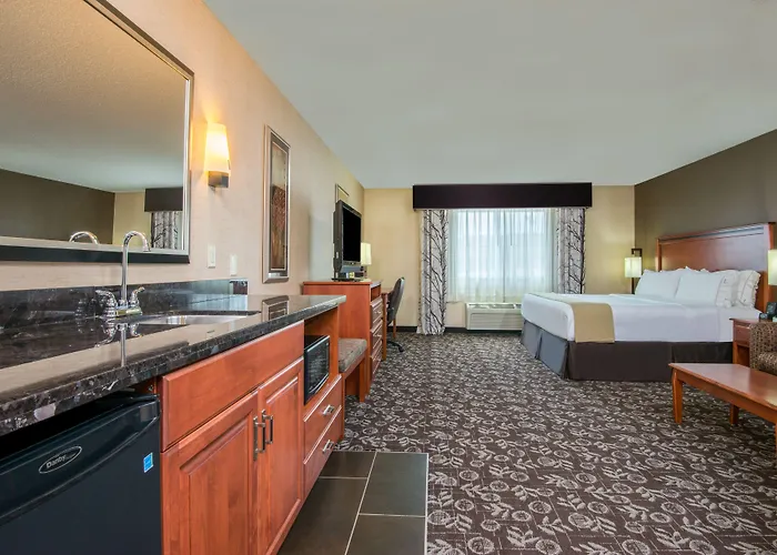 Express I-25 By Ihg Hotel Casper